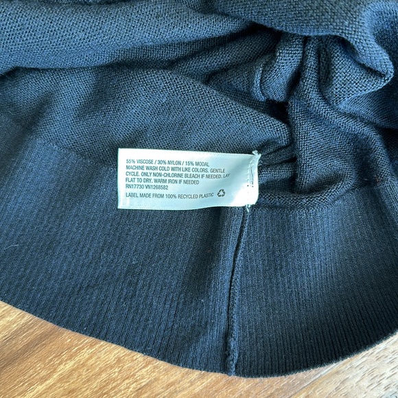 a new day Women’s Sweater with Shoulder Cut Out and Ruffle Size XS - Picture 4 of 4